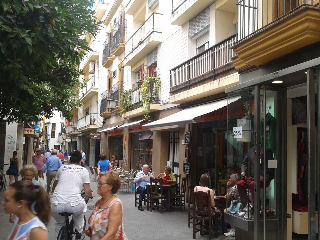 Angeles * Seville