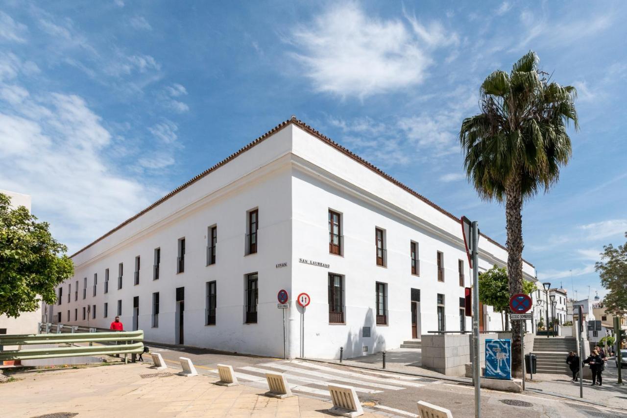 Puerta Real 1 * Seville