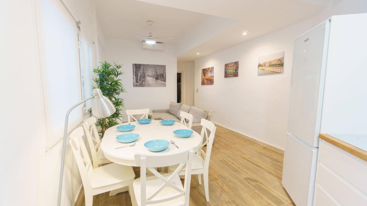 Apartment Rentalsevilla Espacioso Y Acogegor Apartamento De 3 *