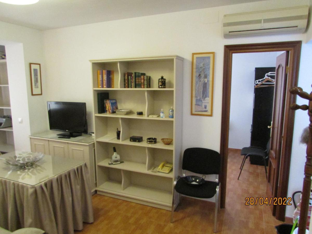 Apartment Lopez De Gomara 57