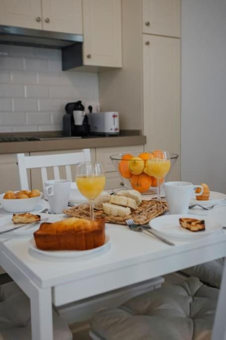 Komodo Gran Poder - Penthouse With Private Pool And Cozy Twin Bedroom Apartment Seville