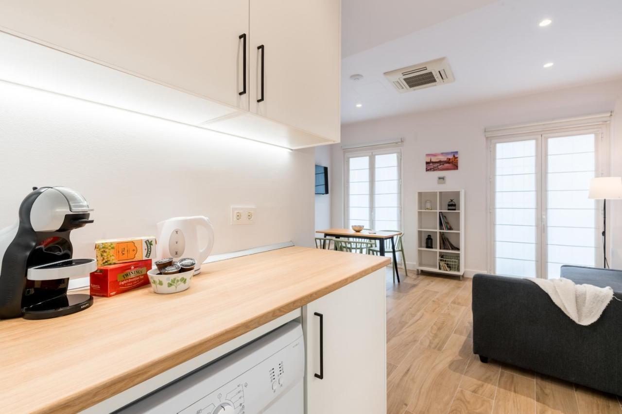 Santa Barbara Suites, * Seville