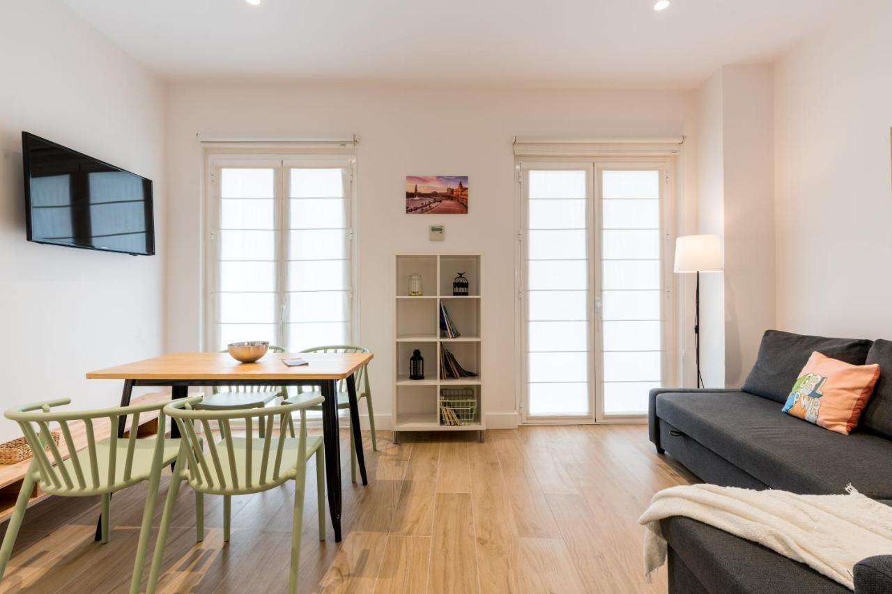 Santa Barbara Suites, * Seville