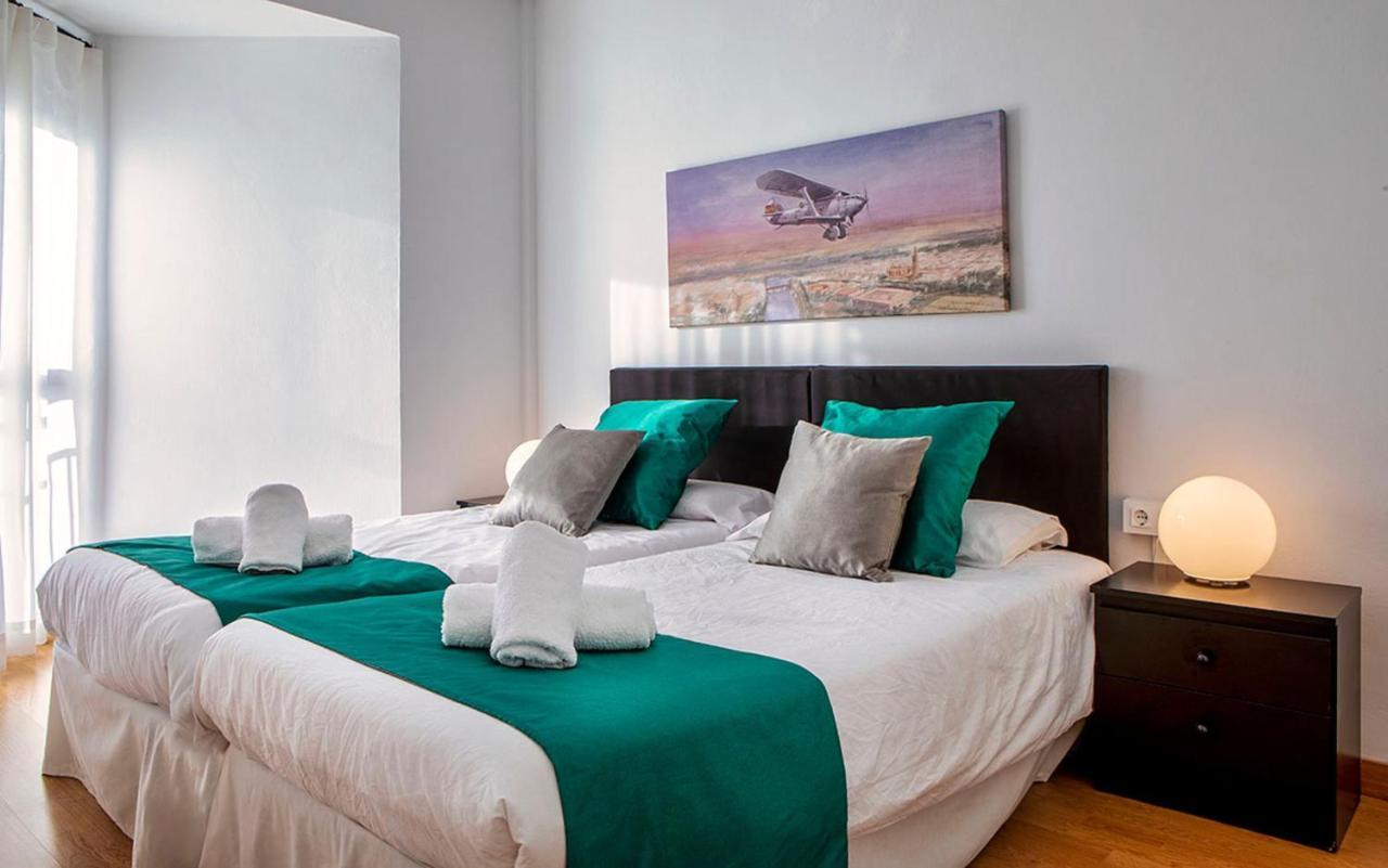 Homefeel Cartuja Apartment *