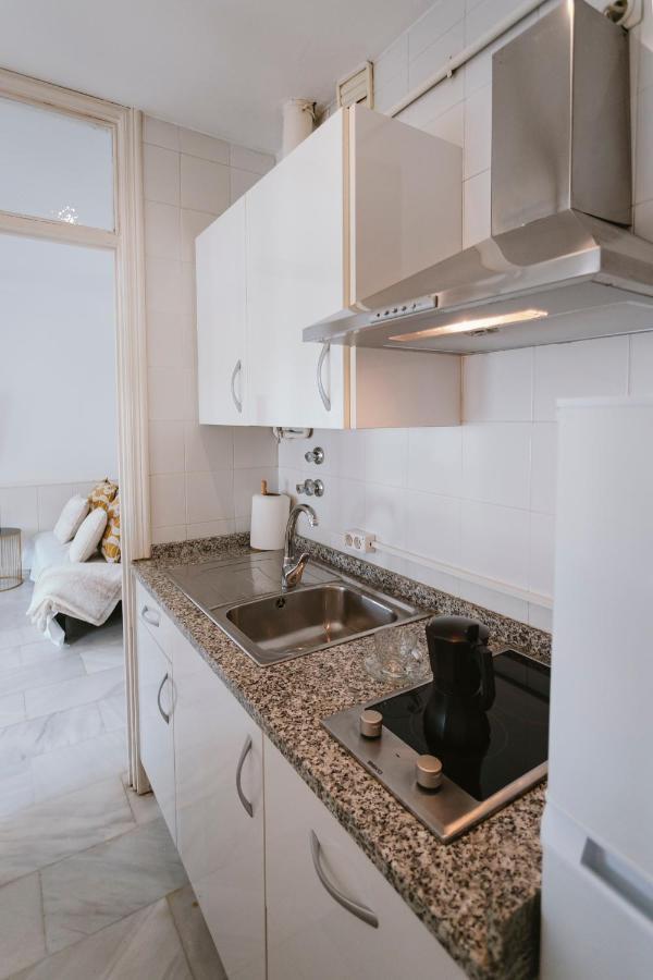 Apartment Complete Studio With Terrace - 1bth- La Giralda *