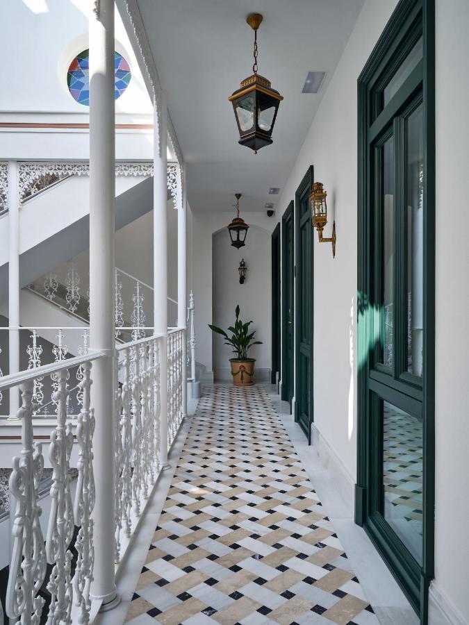 Triana House Hotel