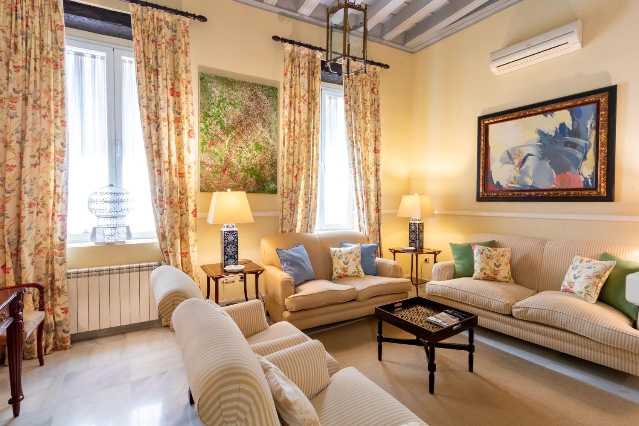 Museum Duplex And Patios, Historical Center, 8 Pax Villa