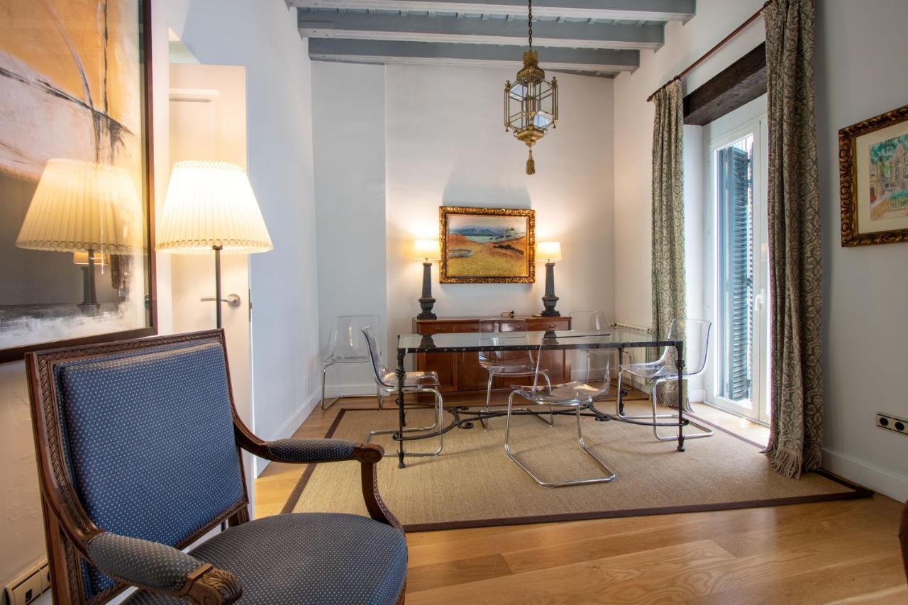 Museum Duplex And Patios, Historical Center, 8 Pax