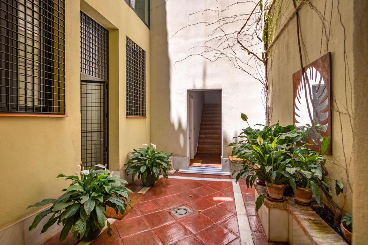 Museum Duplex And Patios, Historical Center, 8 Pax Villa *
