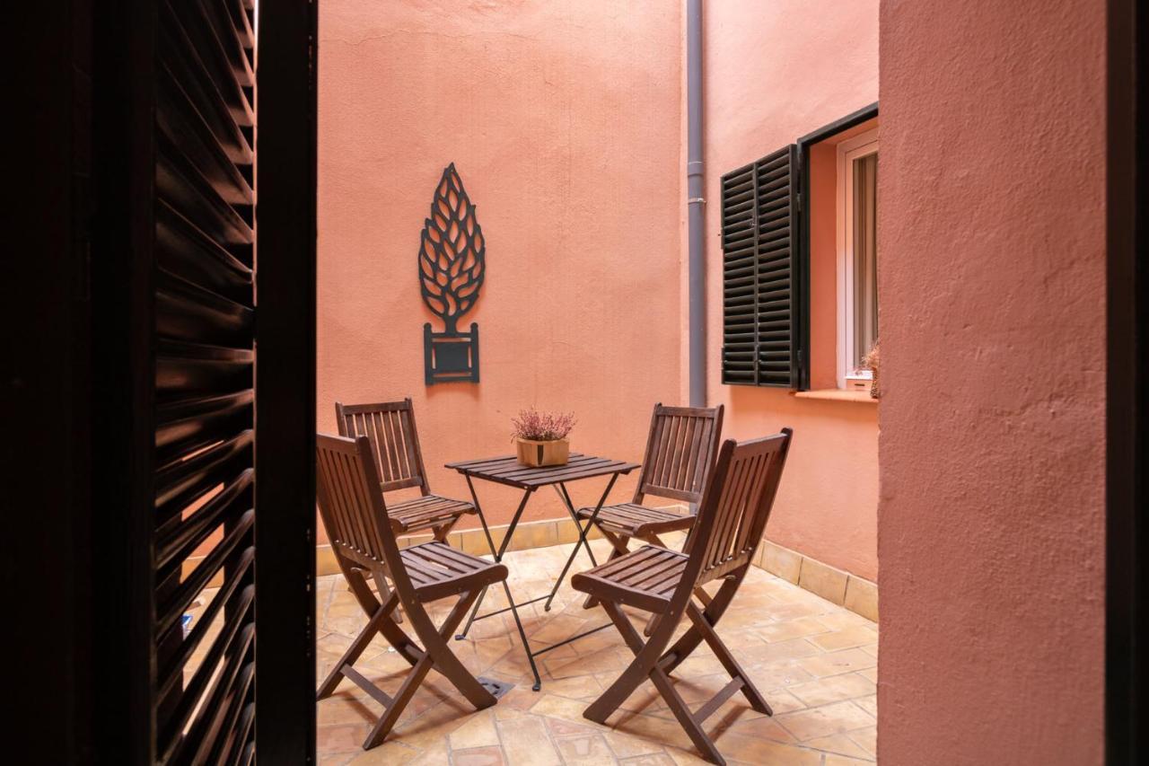 Museum Duplex And Patios, Historical Center, 8 Pax *