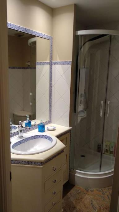 Penthouse!!! Center Of Seville!!! 2 Bedroom + 2 Bath!!! * Seville