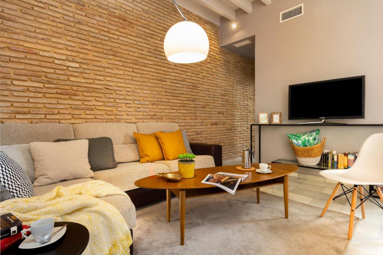 Apartment Alfareria Seville