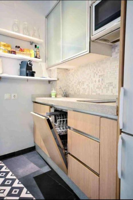 Typical Sevillan 2 Bedroom Unit Villa Seville