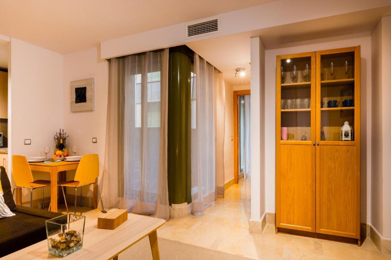 Apartment Azofaifo Donkey Seville