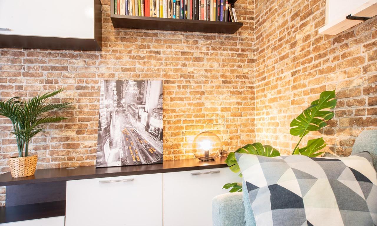 Apartment Casa@encina House Yard In Old Town Vft/se/00719