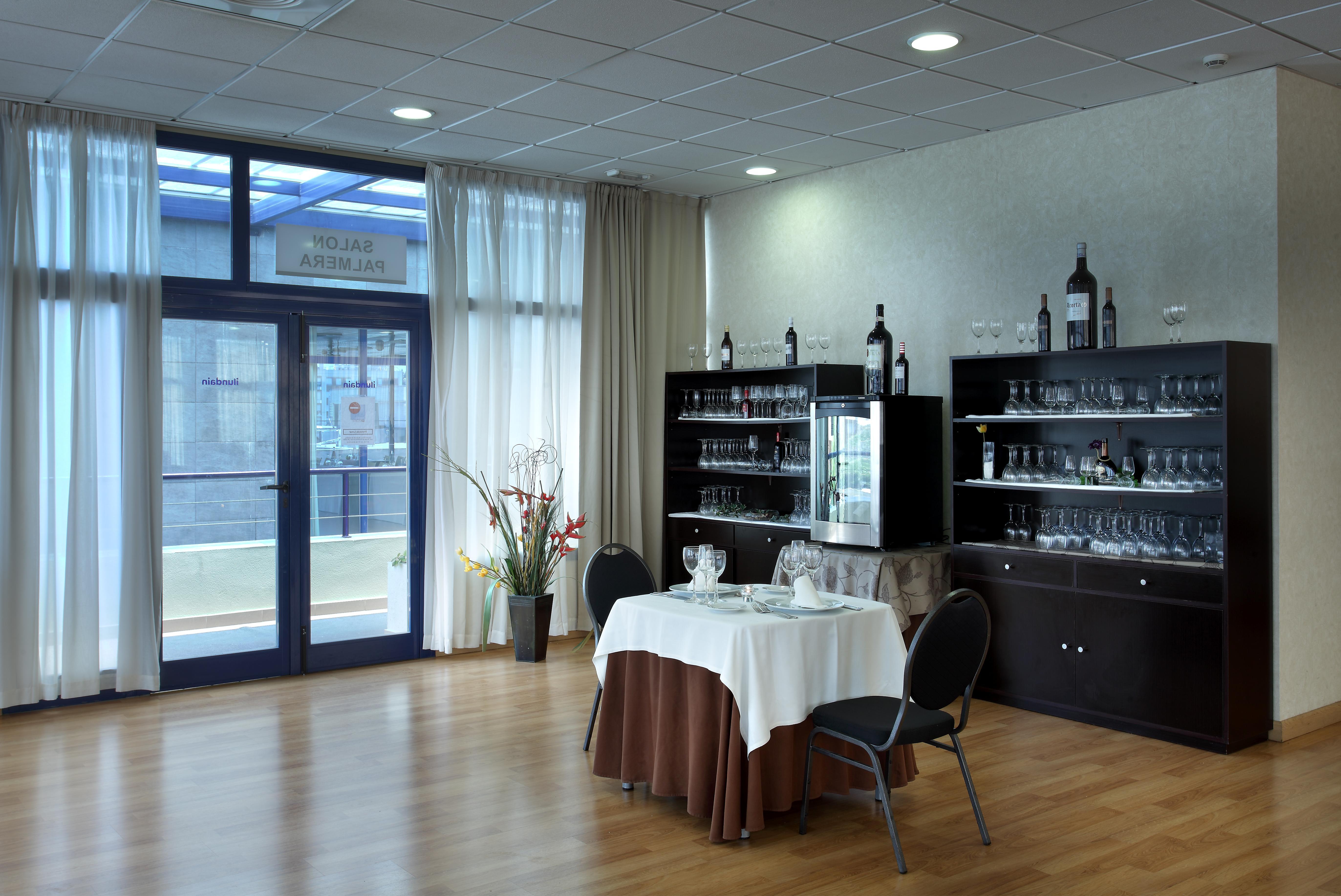 Hotel Exe Palmera Seville
