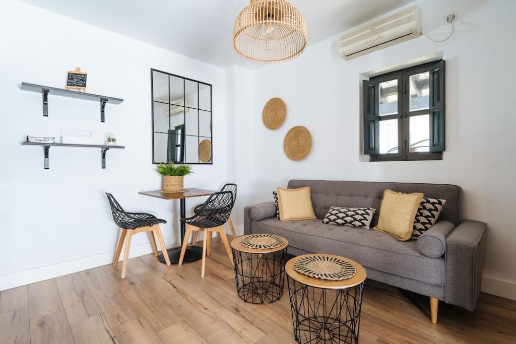 Apartamento New In Traditional Building Of The Xvi Century *
