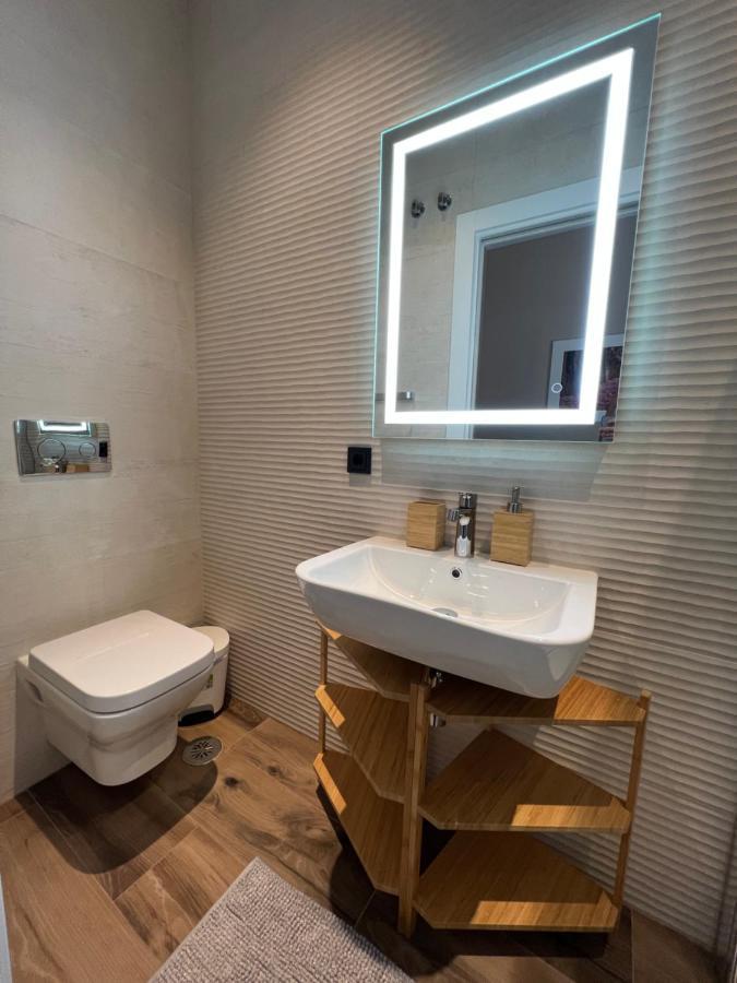 Deluxe Twobedroom Downtown Apartment Seville