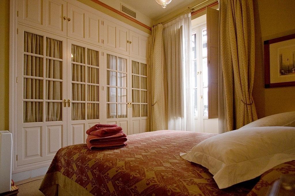 Villa River House *