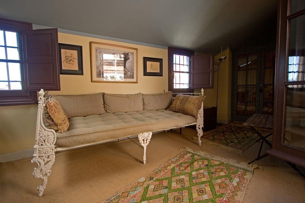 River House Villa