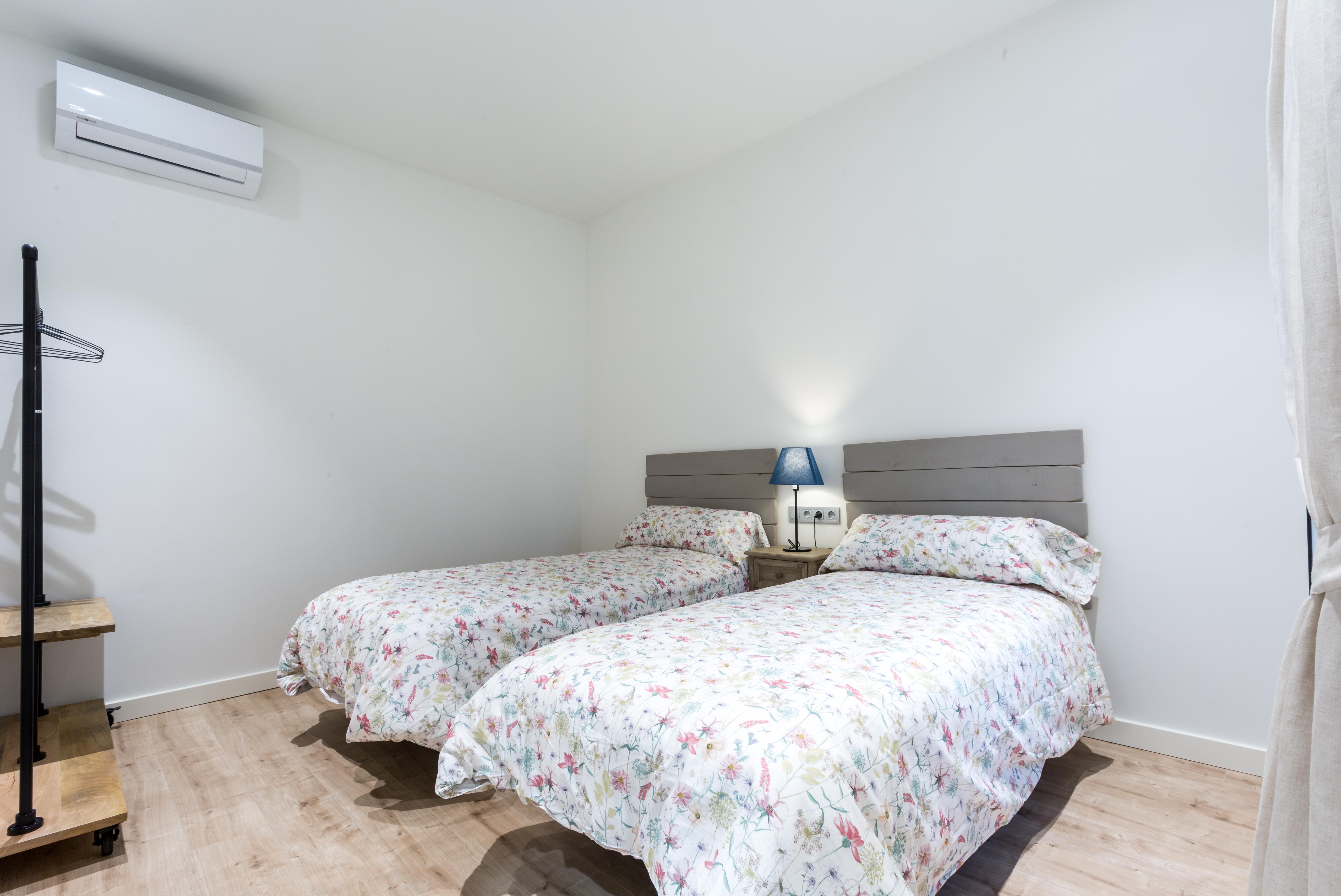 Lanza Apartment *