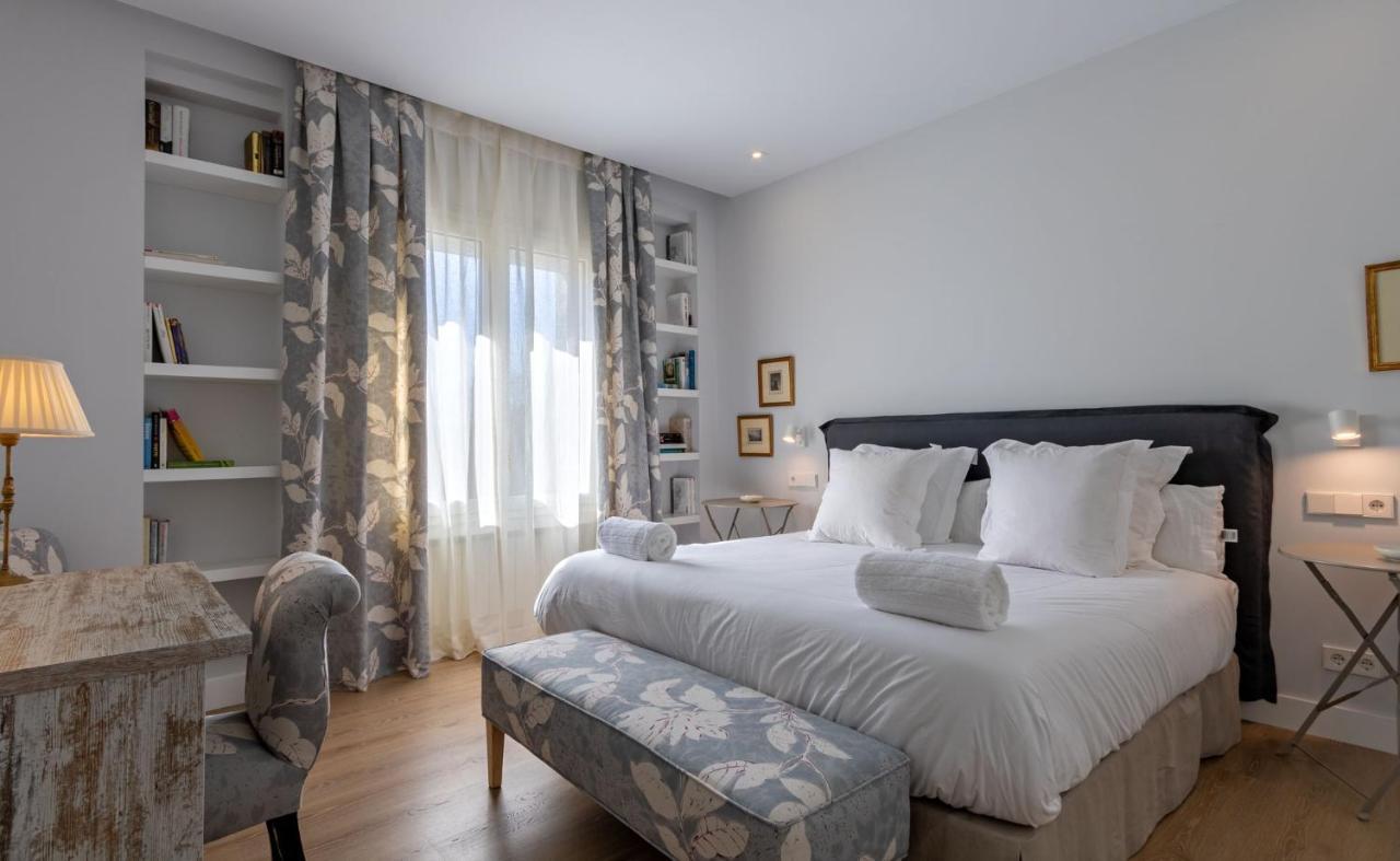 Plaza De Espana Deluxe By Valcambre Apartment