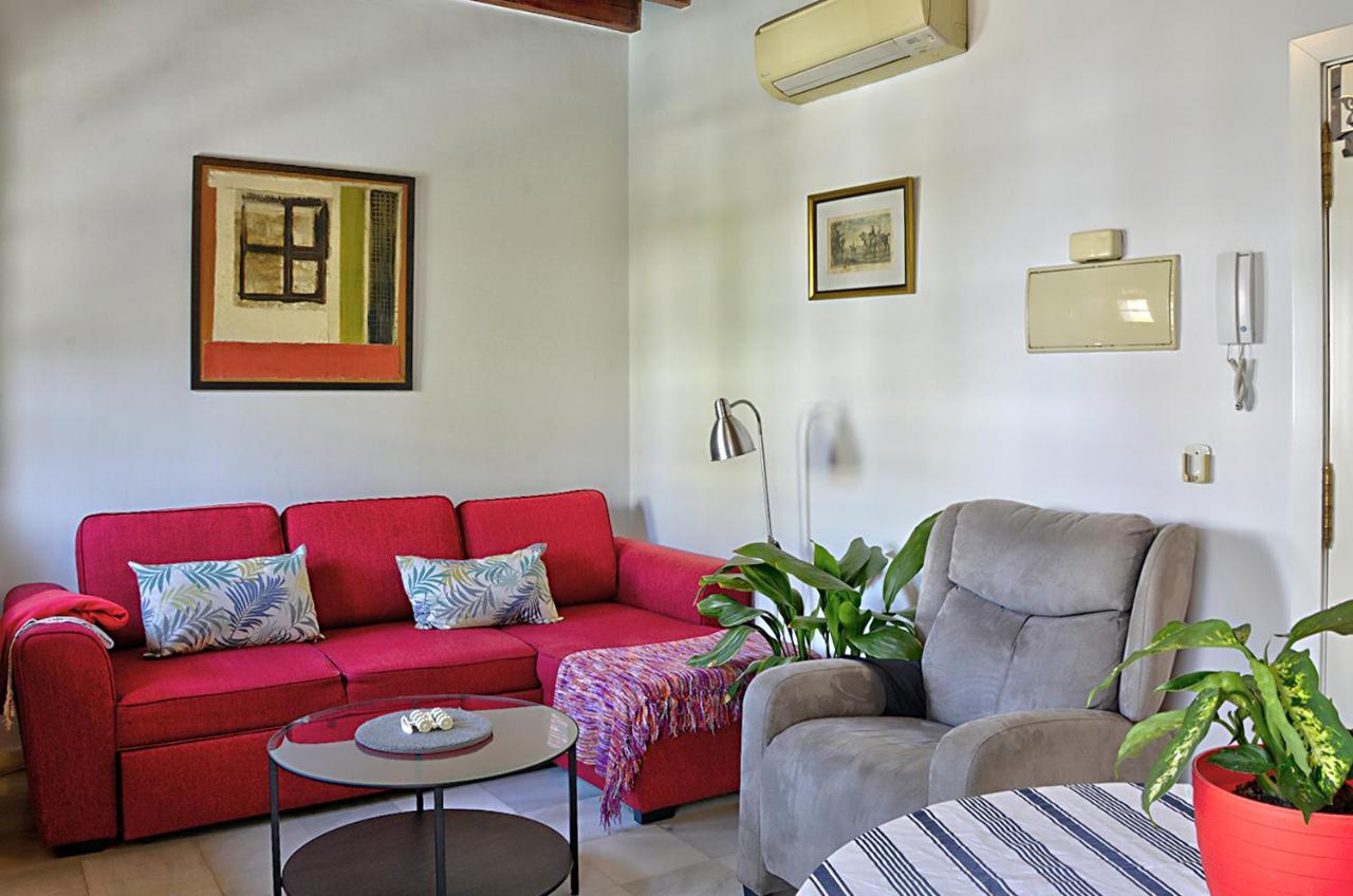 Apartment Balconies To The Orange Tree Square *