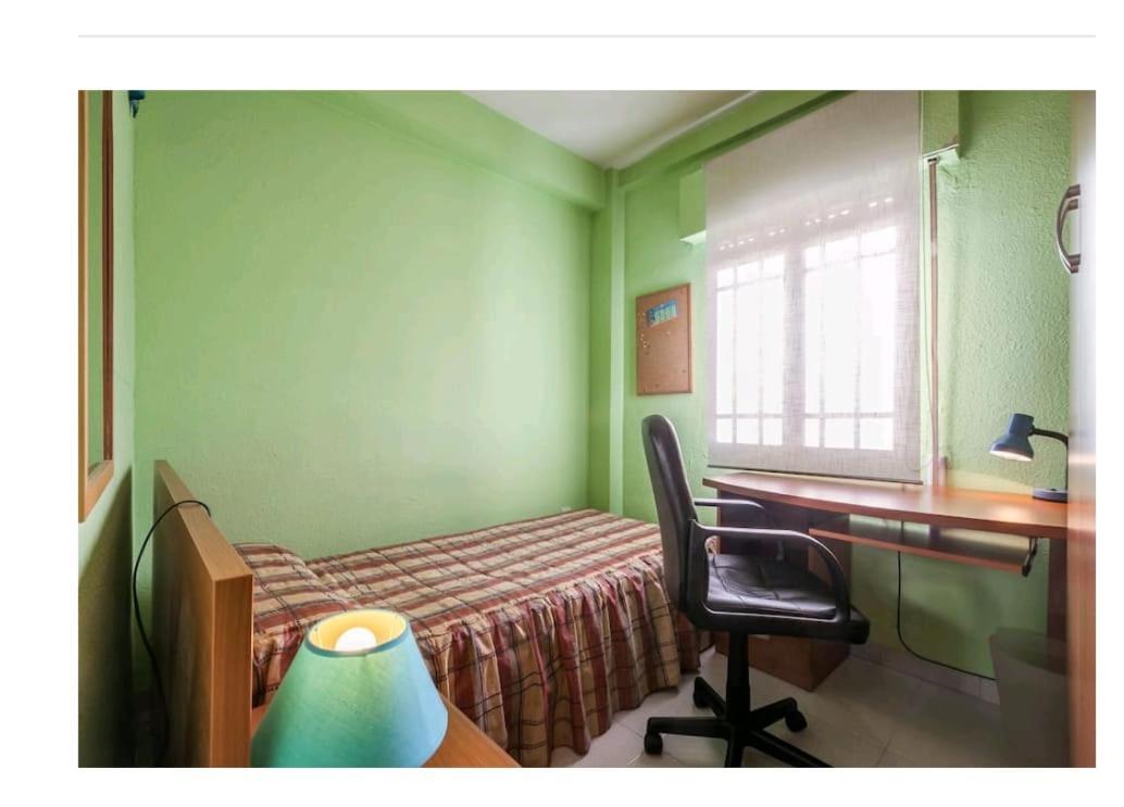 Habitación en casa particular Piso Con Buena Red Wi-fi Fibra óptica *