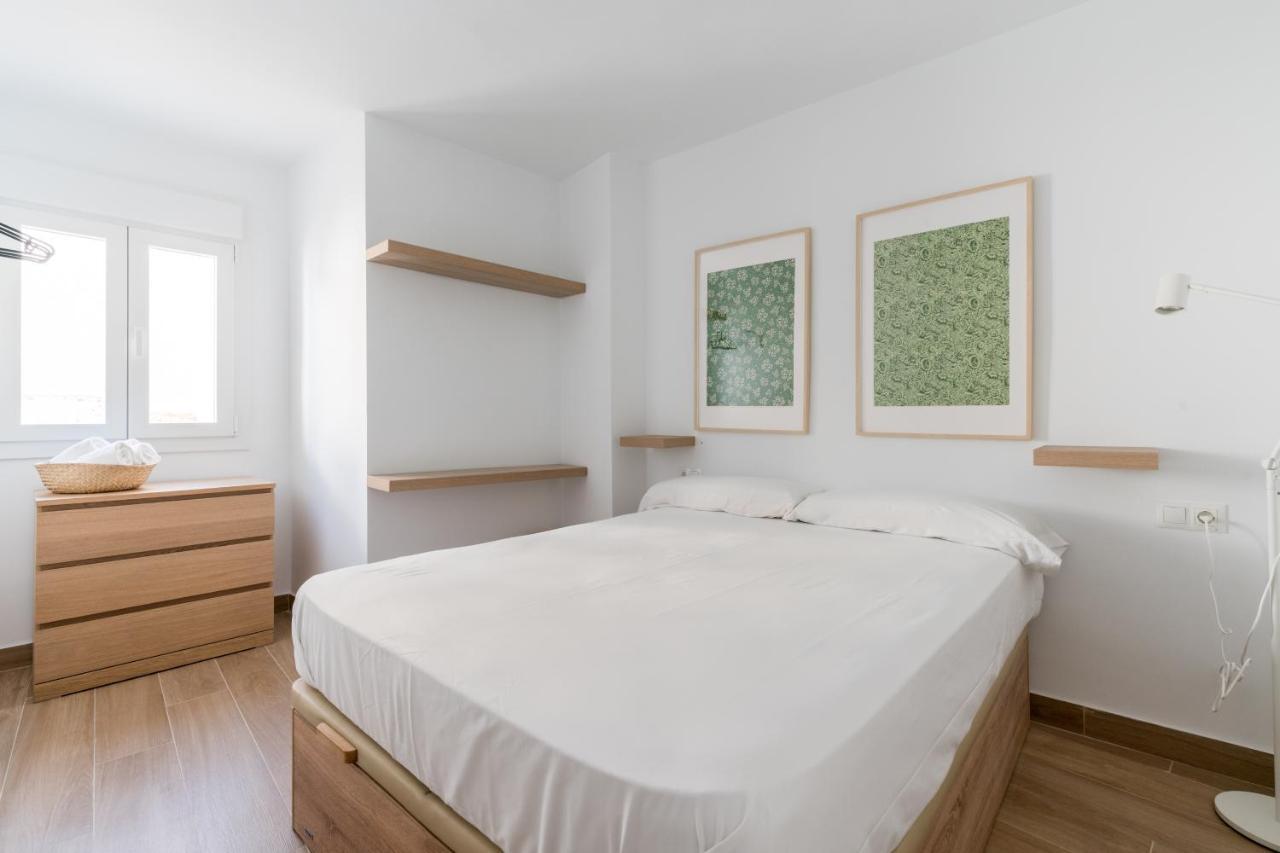 Holi-rent Pureza Apartment Seville