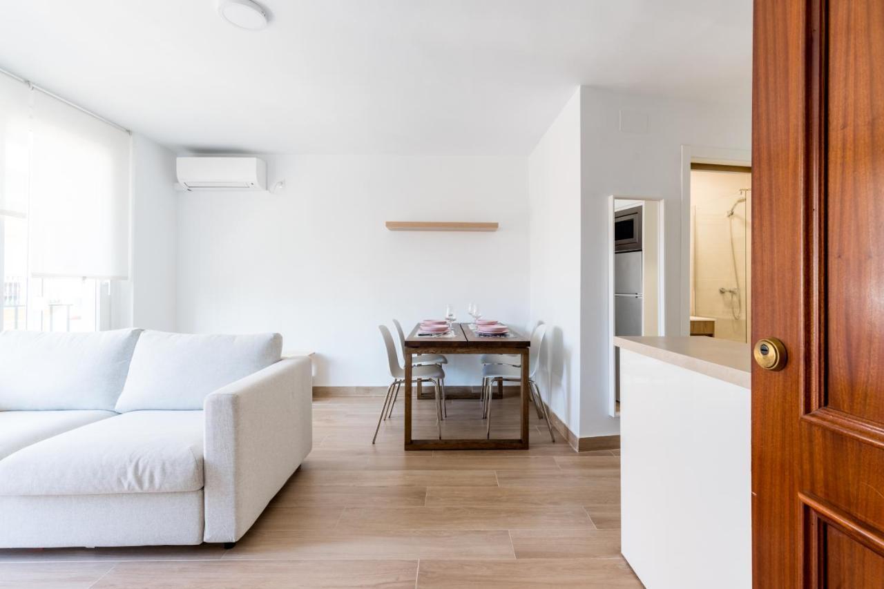 Holi-rent Pureza Apartment
