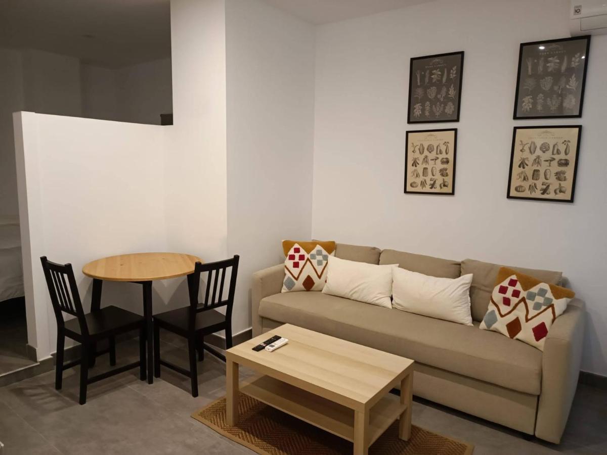 Apartment Complejo Pinta18 At1, At2 Y At3 *