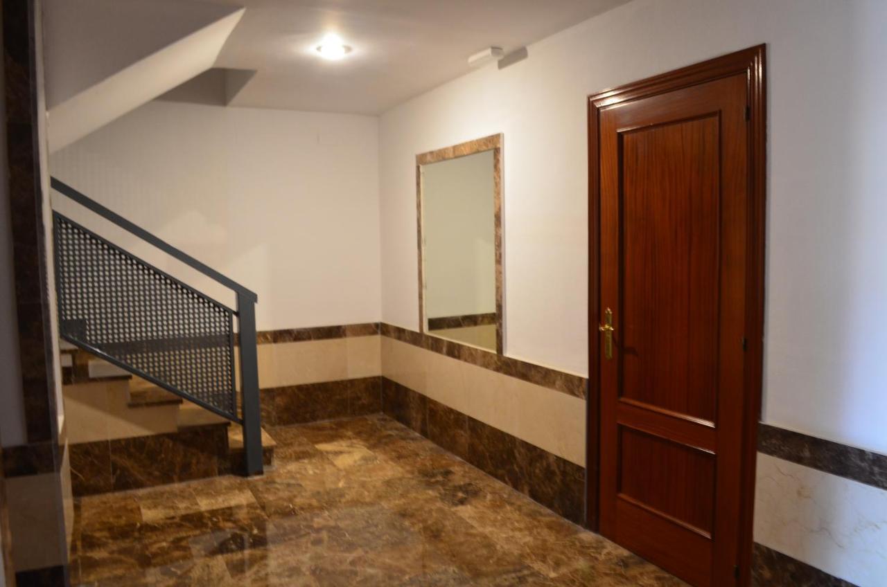 Reformado Parking Gratis Seville