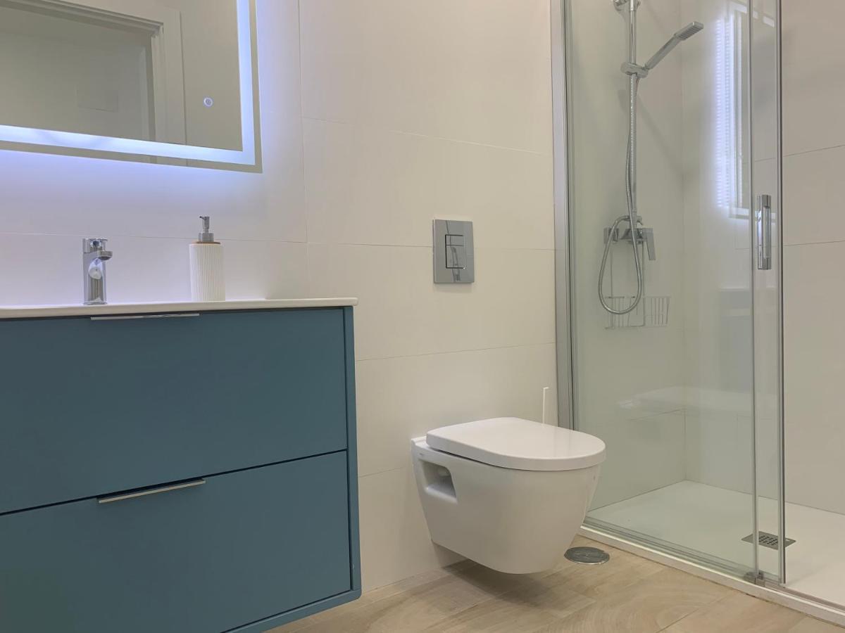Monkeys Pages Del Corro Triana Apartamento