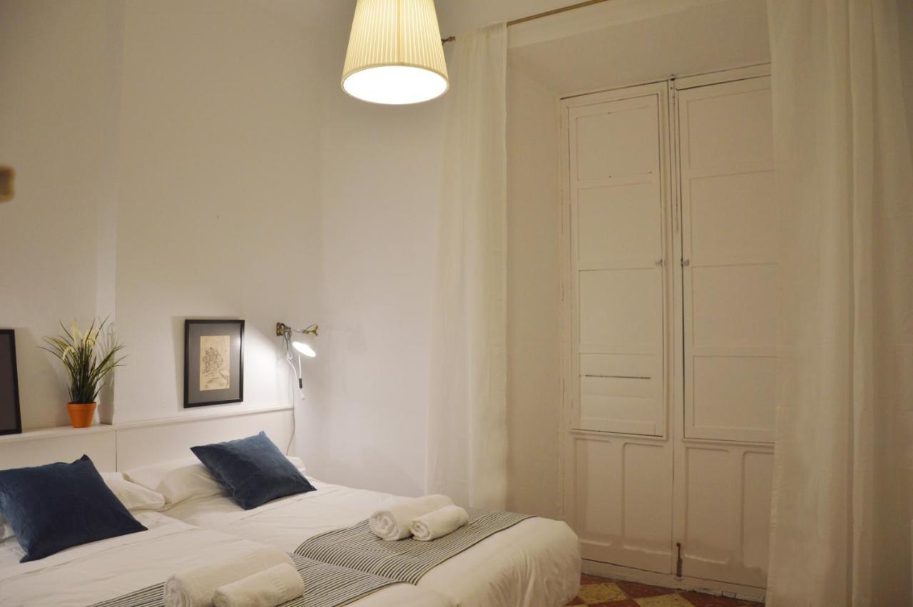 Apartment Colon 32 *