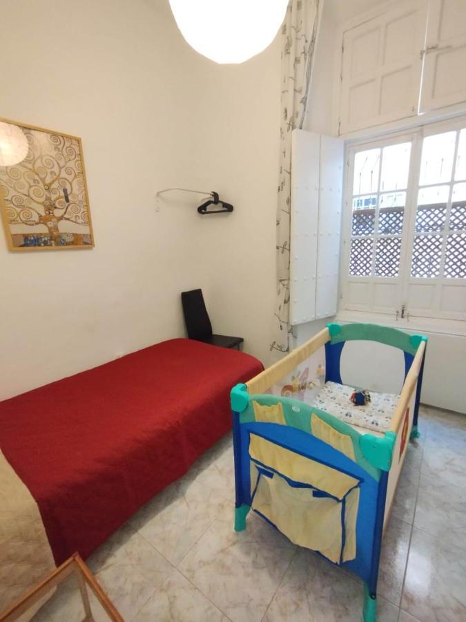 Piso En El Casco Antiguo Con Patio Privado Apartment Seville