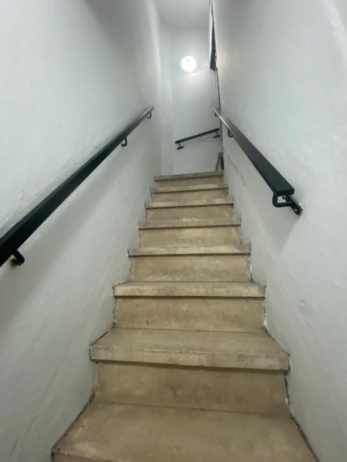 Quattro Puente De Triana Apartment