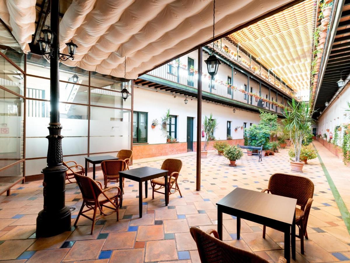 Holi-rent Lumbreras Apartment Seville
