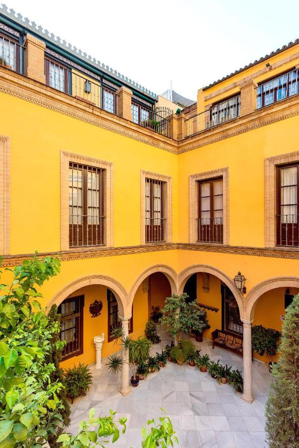 Apartment Genteel Giralda *