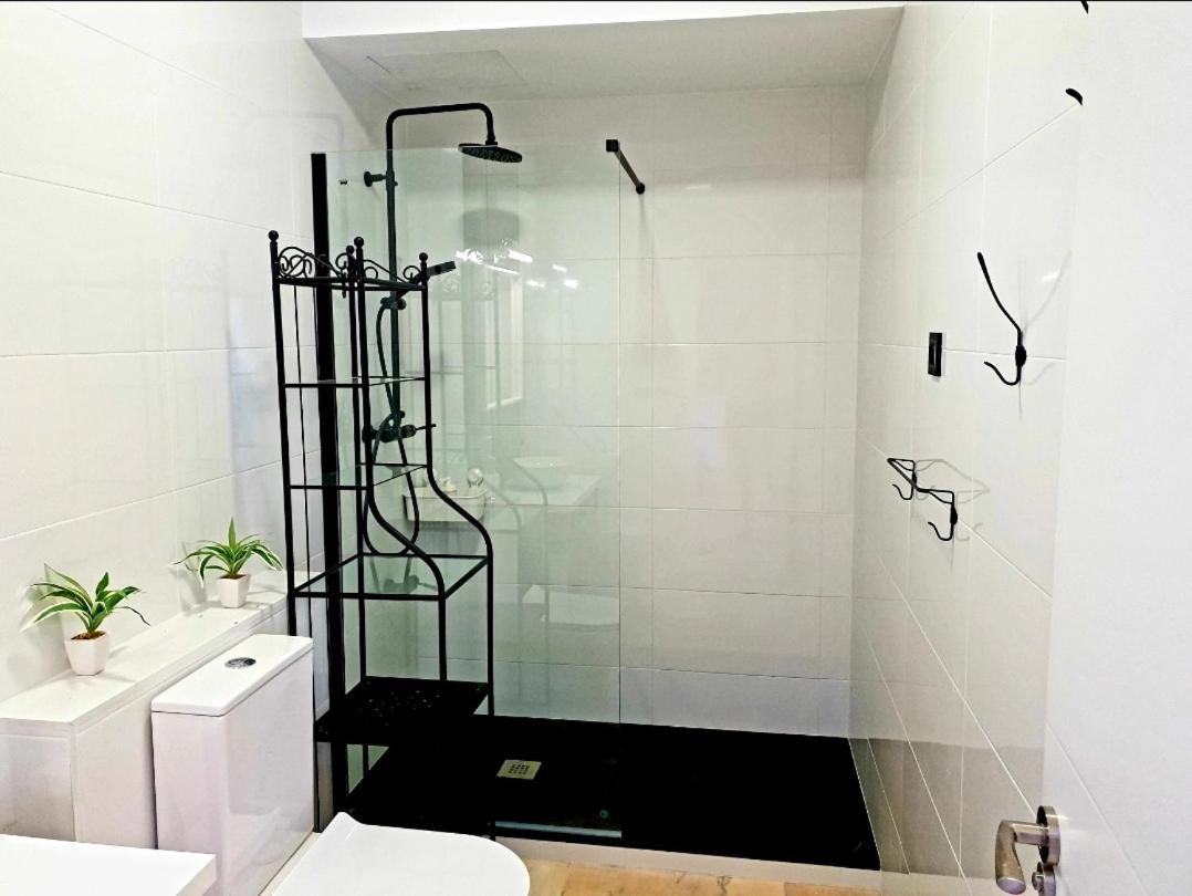 Lhome Apartment *