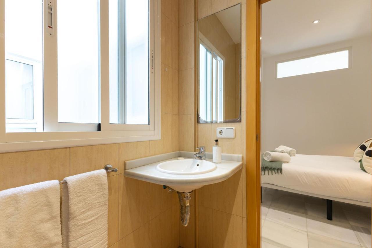 Terceros Center Deluxe By Valcambre * Seville