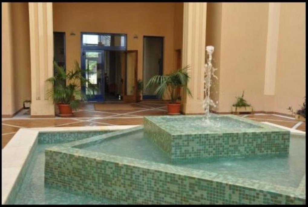 Fibes Con Parking Gratis Apartment Seville