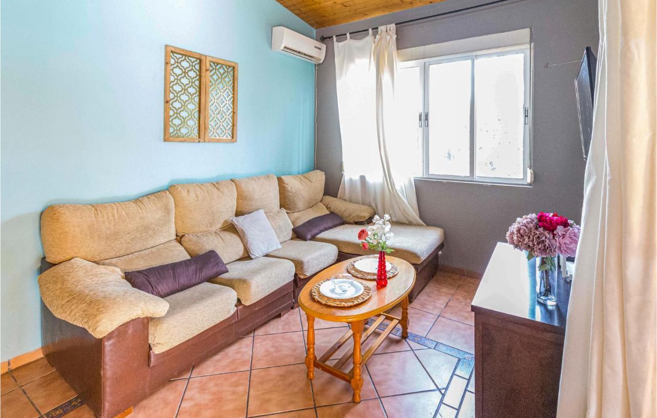 Beautiful In With 3 Bedrooms, Wifi And Swimming Pool Сasa de vacaciones *