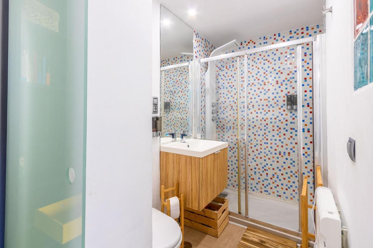 Colours And Garage Historical Center 4 Pax Apartamento