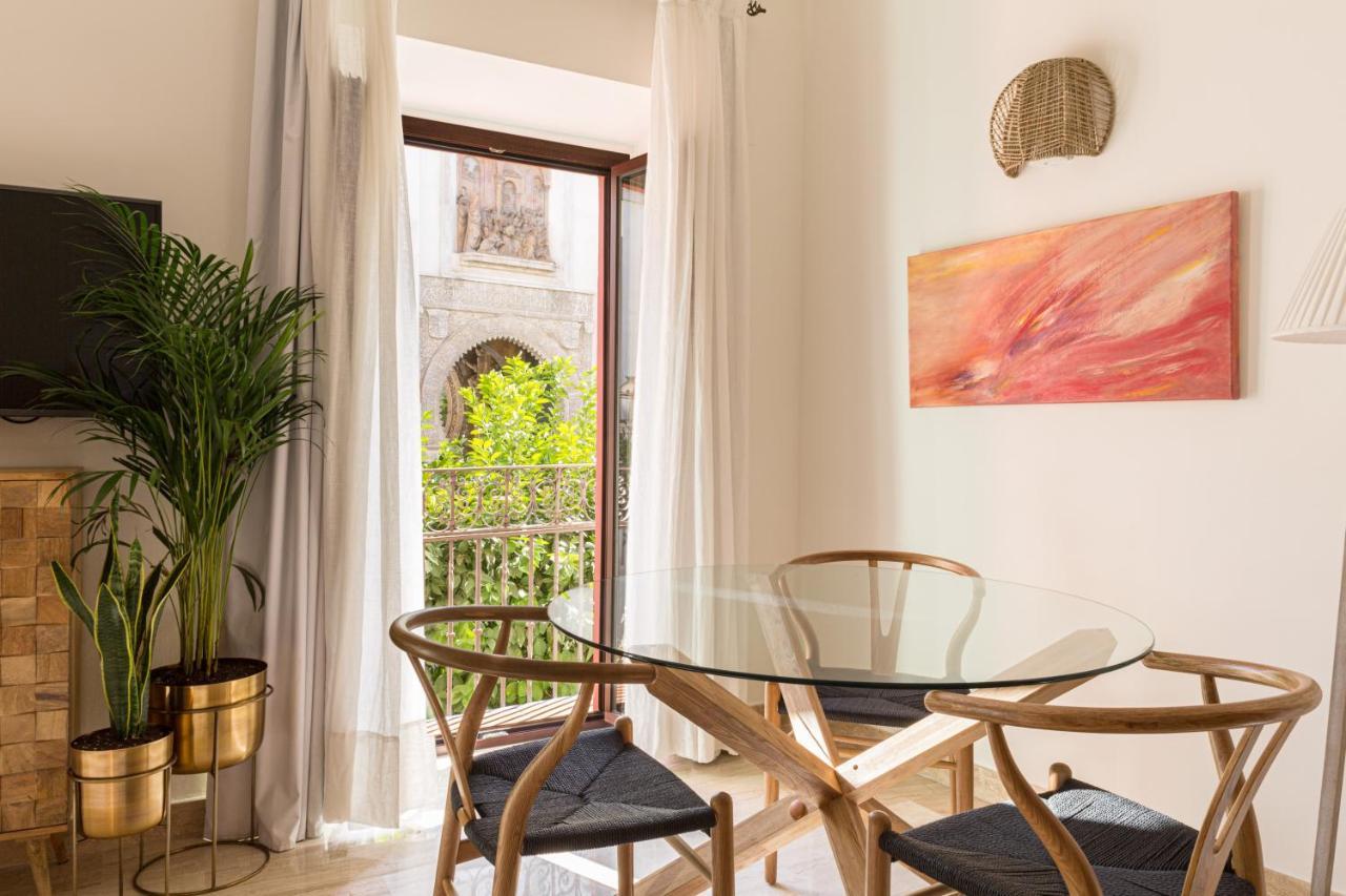 Puerta Catedral Apartment