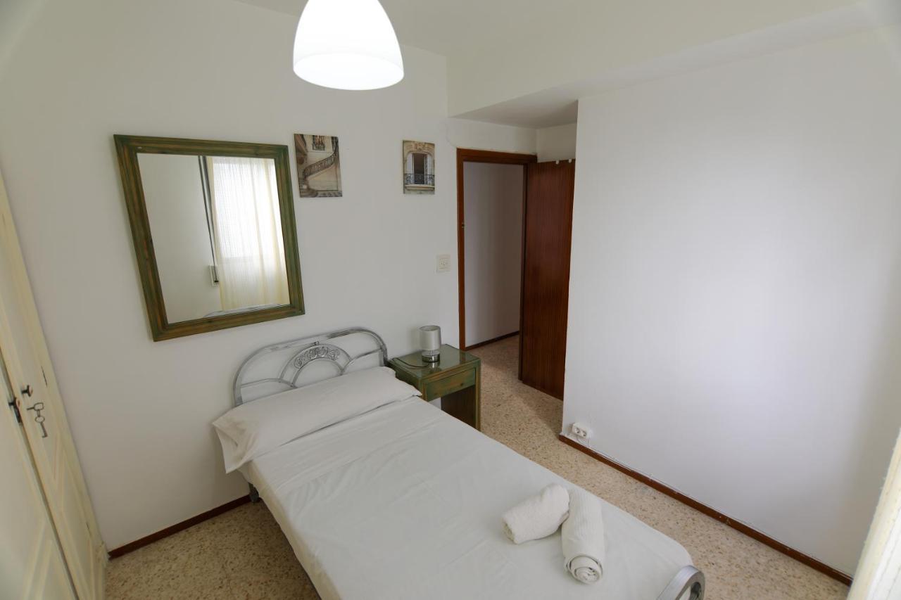 Rentalsevilla Luminoso Apartamento 3 *