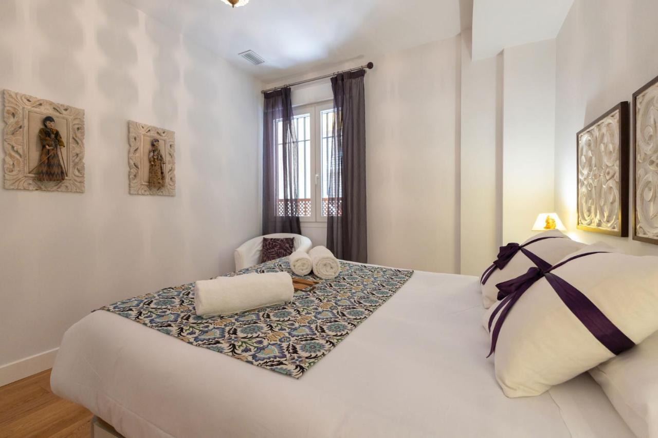 Apartment Descalzos Center By Valcambre