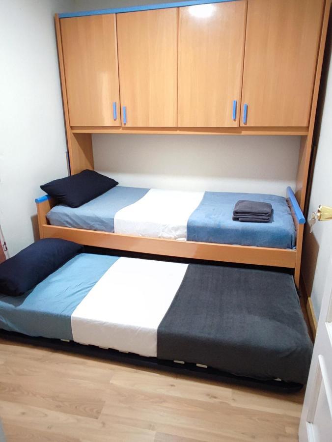 Doble Or Individual Bed Near Center Free Parking