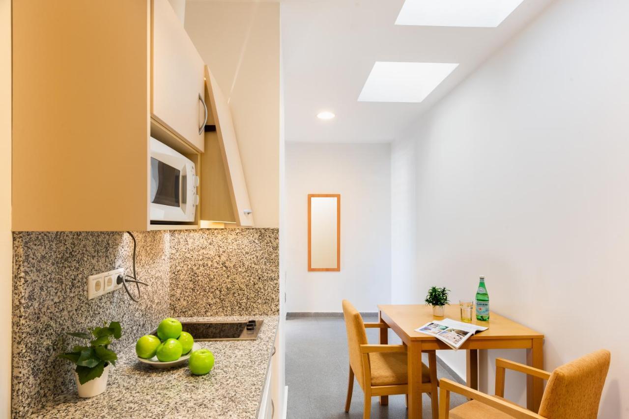 Micampus Estanislao Del Campo, Student Apartment