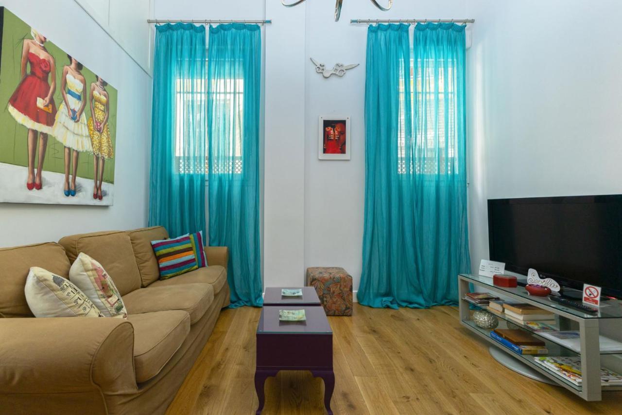 Descalzos Center By Valcambre Apartment *