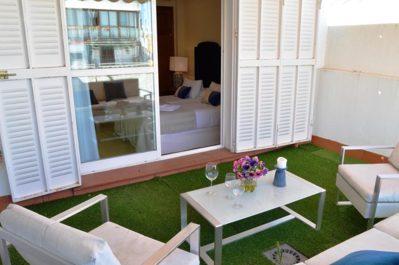 Homeyseville-penthouse Cathedral Tomas De Ibarra St 6 Pax, Parking Optional * Seville